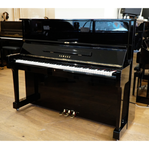 Yamaha U1H pianino akustyczne używane 1975 r